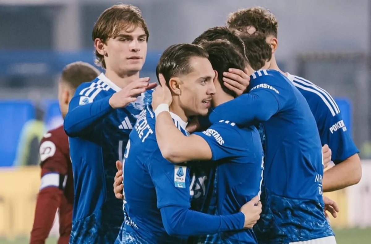 Prediksi Como vs Roma: Duel Penentu Empat Besar Serie A di Stadio Sinigaglia!