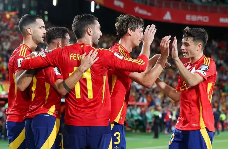 Dominasi Semu Spanyol: Tak Berdaya Lawan 10 Pemain Mesir di Barcelona