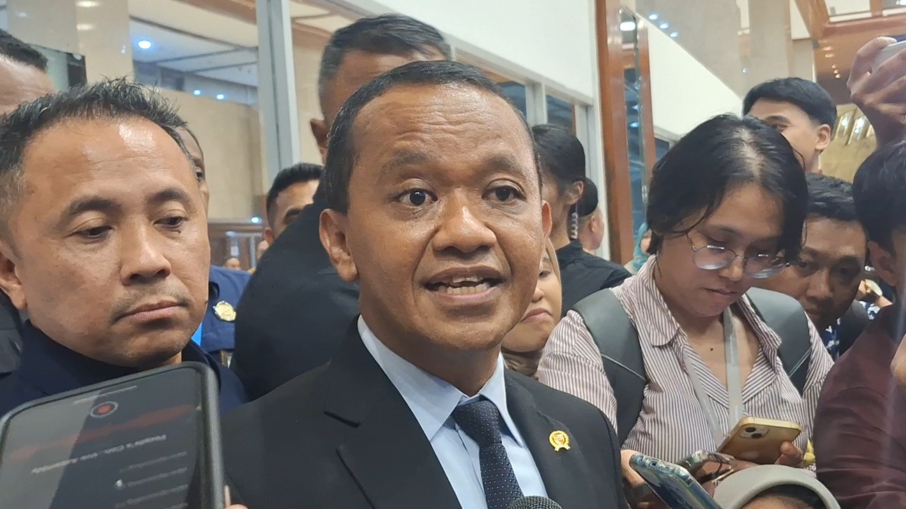 Jokowi Dikabarkan Ada di Pusaran Tambang Nikel Raja Ampat, Ini Penjelasan Bahlil Lahadalia 