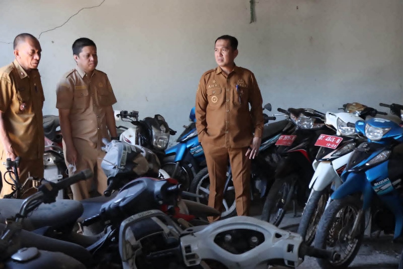 Siap-Siap Berburu Mobil & Motor Murah! Pemkab Kolaka Segera Lelang 112 Unit Kendaraan Dinas