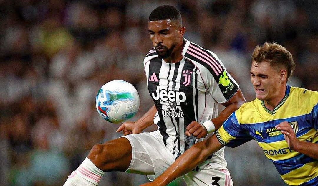 Lini Belakang Rapuh, Barcelona Bidik Bremer dari Juventus