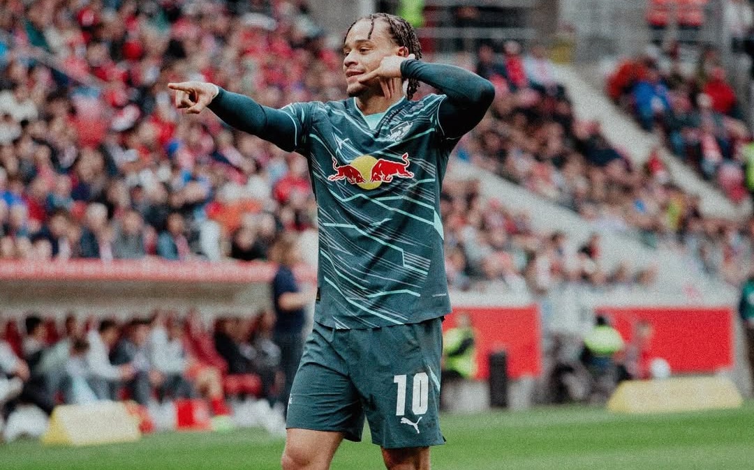 Persaingan Panas! Peluang Manchester City Bajak Xavi Simons dari Leipzig