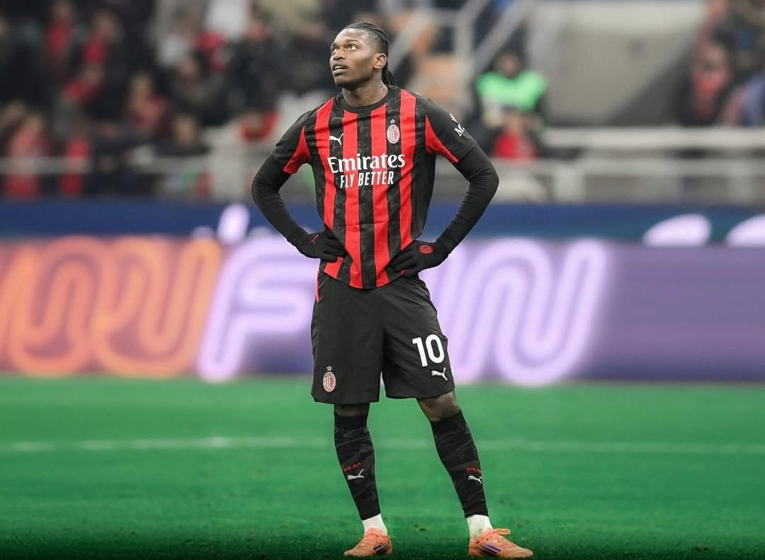 Bursa Transfer Makin Panas! Rafael Leao Siap Angkat Kaki dari AC Milan
