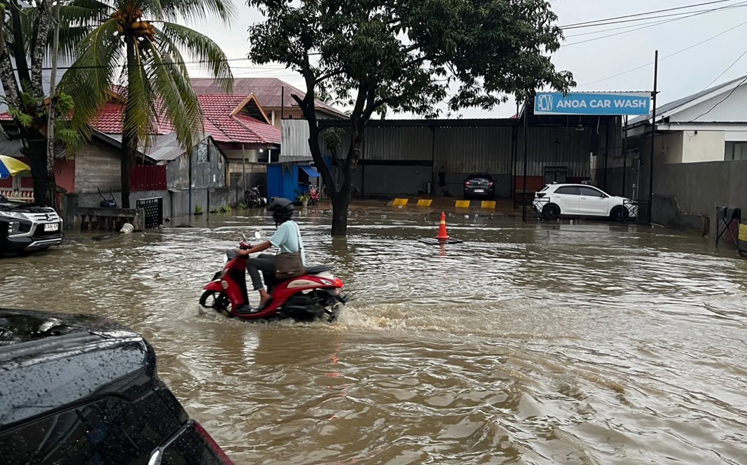 Kota Kendari Terendam Banjir, Begini Kata Gubernur Sultra Andi Sumangerukka 