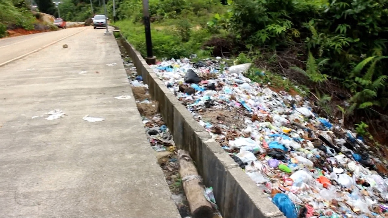 Pemkot Kendari Bakal Beri Sanksi Tegas Bagi Pembuang Sampah Sembarangan