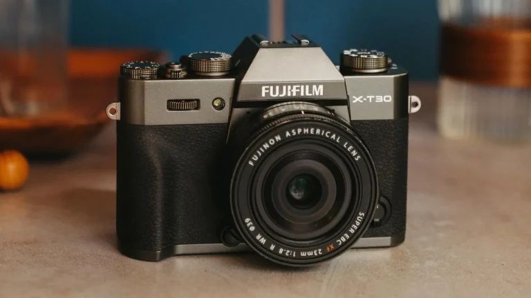 Intip Spek Fujifilm X-T30 III, Kamera dengan Desain Klasik Dibanderol Rp18 Juta