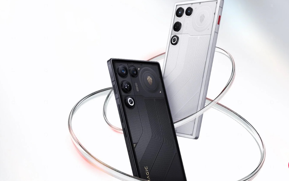 Bukan Cuma Kencang! Ini Spesifikasi Red Magic 11 Air yang Bikin Gamer Kepincut