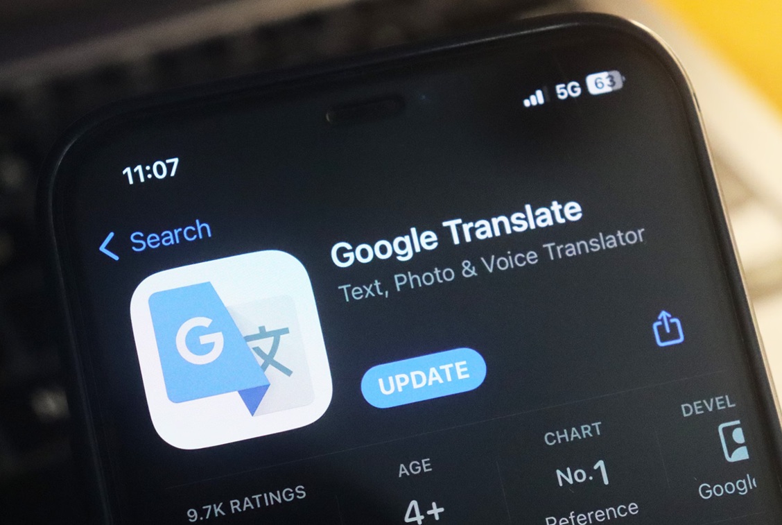 Revolusi Google Translate: Hadirkan Terjemahan Suara Real-Time Lewat Headphone dan Integrasi AI Gemini