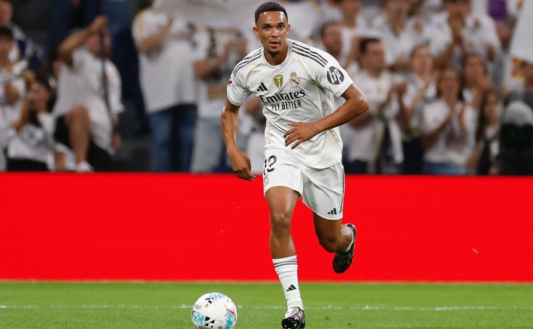 Cedera Alexander-Arnold, Real Madrid Krisis Bek Jelang Jadwal Padat