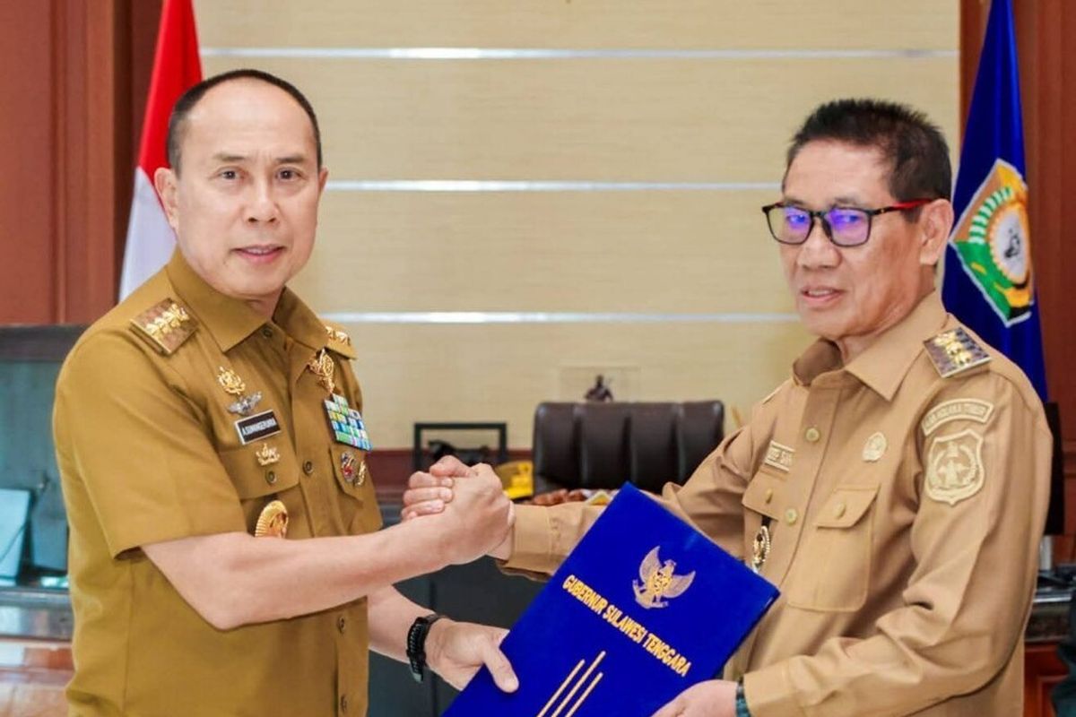 Gubernur Sultra Tunjuk Yosep Sahaka Jadi Plt Bupati Kolaka Timur