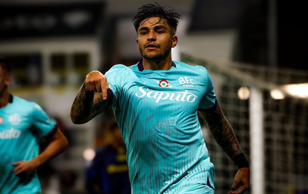 Chelsea Ikut Bersaing Dapatkan Santiago Castro dari Bologna