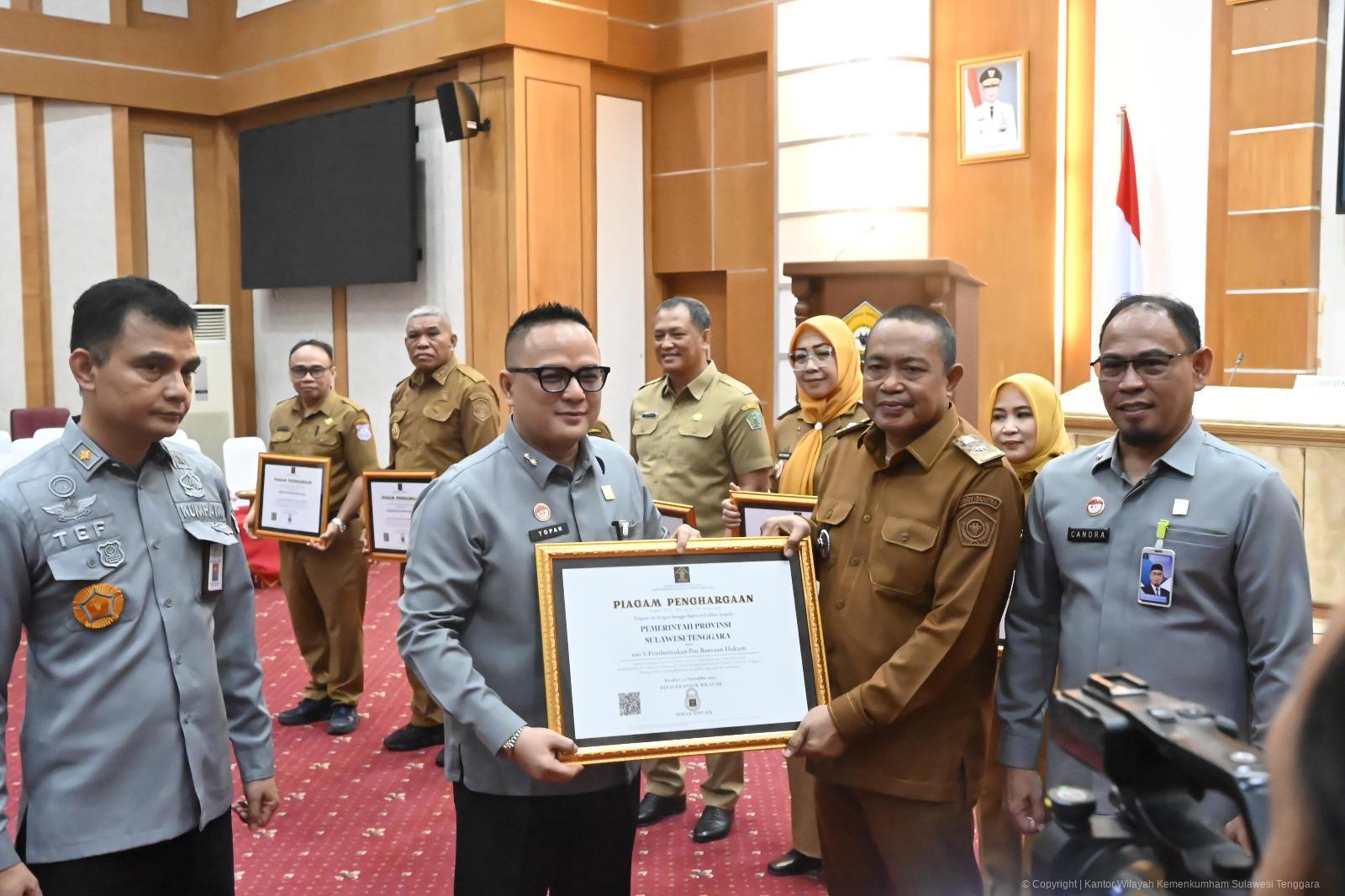 Komitmen Nyata Kepala Daerah, 100 Persen Posbankum Sultra Resmi Terbentuk