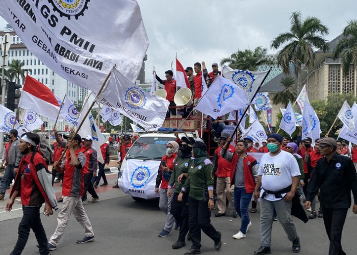 Jelang May Day 2026, Pemerintah Gulirkan Paket Besar untuk Buruh: Upah Naik, Bonus Ojol Bertambah hingga Rumah