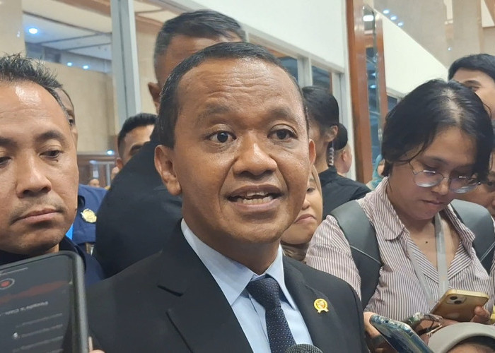 Jokowi Dikabarkan Ada di Pusaran Tambang Nikel Raja Ampat, Ini Penjelasan Bahlil Lahadalia 