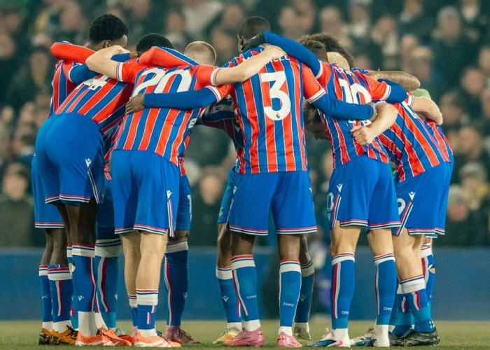 Prediksi Crystal Palace vs Tottenham Hotspur: Derby London Sarat Tekanan!