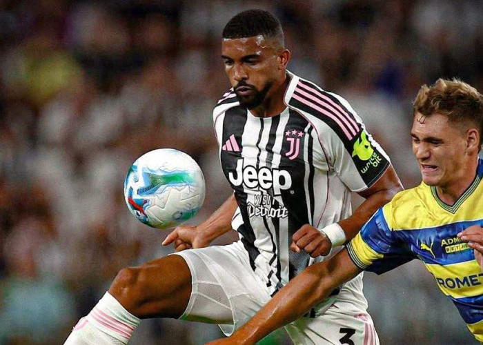 Lini Belakang Rapuh, Barcelona Bidik Bremer dari Juventus