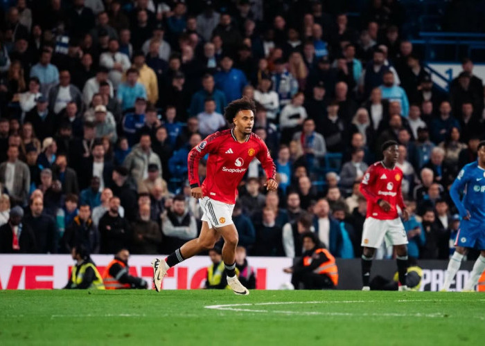 Rencana Cuci Gudang MU: Joshua Zirkzee Masuk Daftar Jual, Roma Siap Angkut?