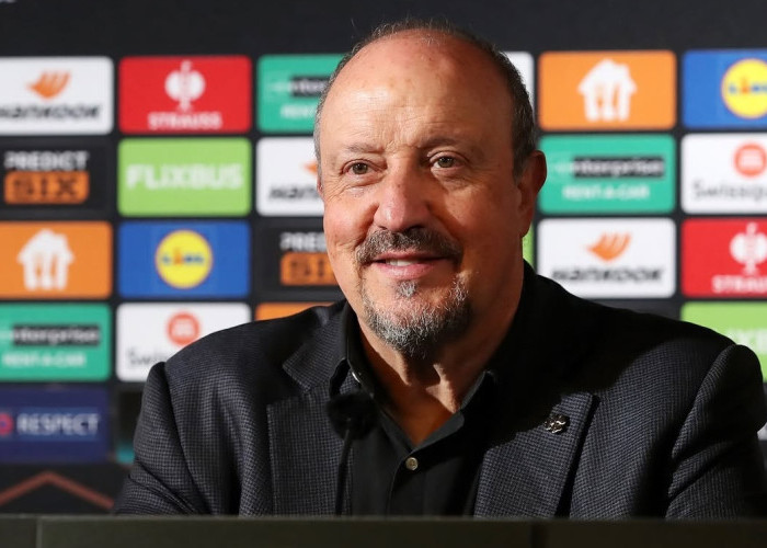 Kode Keras Rafael Benitez: Siap Turun Gunung Demi Timnas Italia