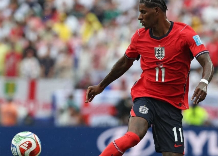 Batal Dipermanenkan Barca, Akankah Rashford Menjadi Senjata Baru Carrick di MU?
