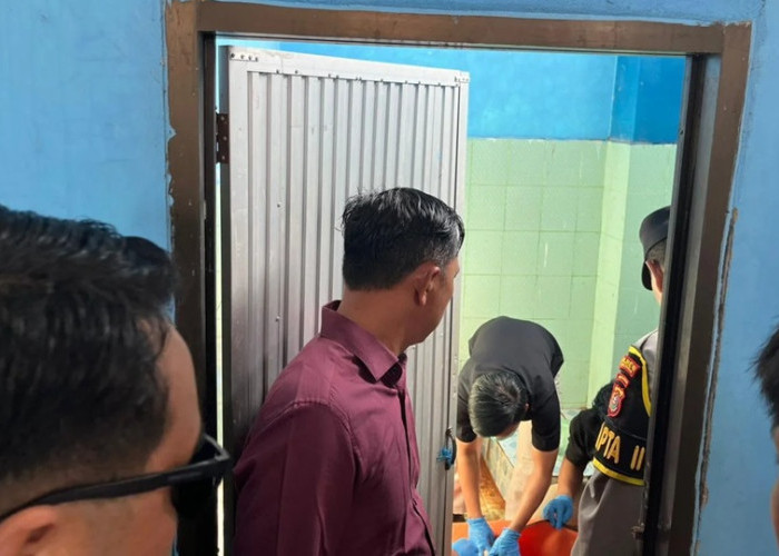 Geger! Mayat Pria Tanpa Busana Ditemukan di Kamar Mandi Masjid Babussalam Unaaha