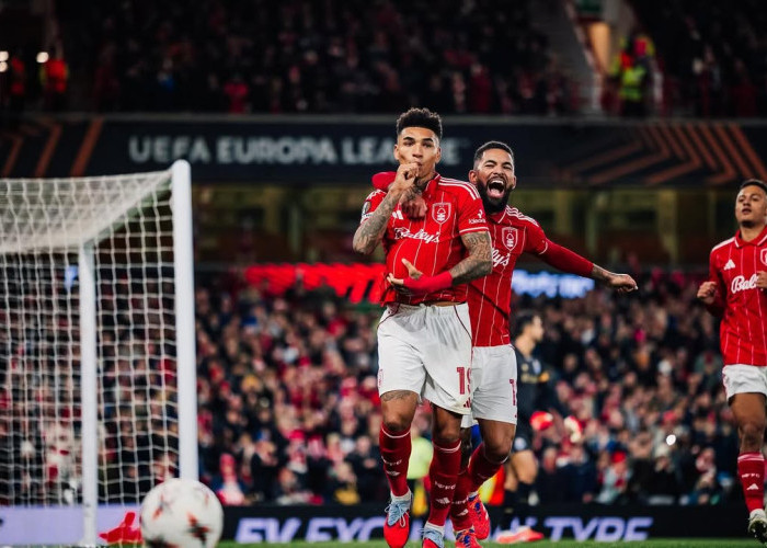 Duel Raja Klasik: Nottingham Forest vs Aston Villa Berebut Tiket Istanbul