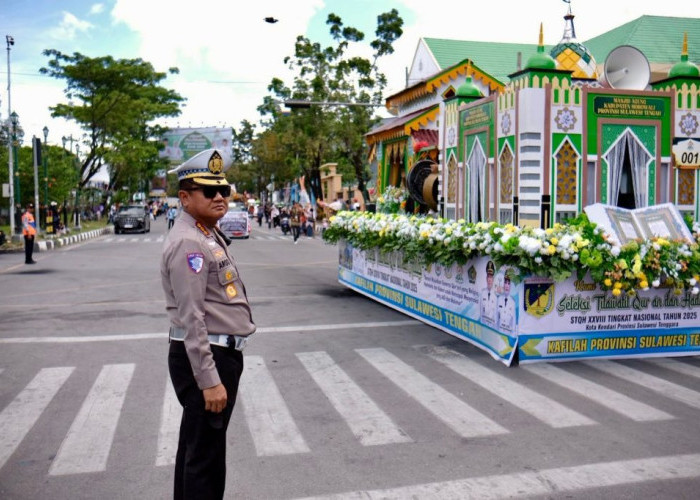 38 Provinsi Meriahkan Pawai Taaruf STQH 2025 di Kendari