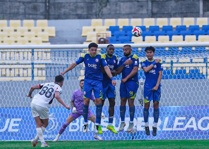 Krisis Pemain Bukan Halangan, Arema FC Targetkan Sapu Bersih di Penghujung Musim