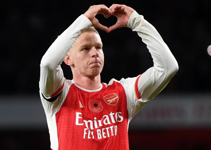 Oleksandr Zinchenko Merapat ke Ajax, Siap Bersaing di Sisi Kiri Pertahanan