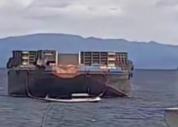 Longboat Ditabrak Tongkang di Sultra, 2 Nelayan Hilang 