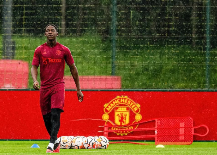 Selamatkan Karier! Napoli Siap Bajak Kobbie Mainoo dari Manchester United