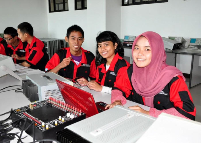 Pendaftaran Polteknaker 2026 Diperpanjang hingga 27 Mei, Ini Kesempatan Emas Calon Mahasiswa