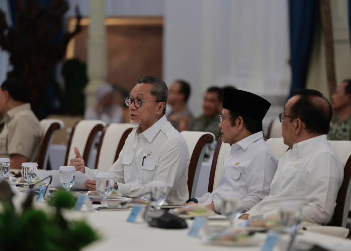 Zulkifli Hasan Tampung Aspirasi Petani Kendari, Siap Kawal Perbaikan Bendungan hingga Normalisasi Kali Wanggu