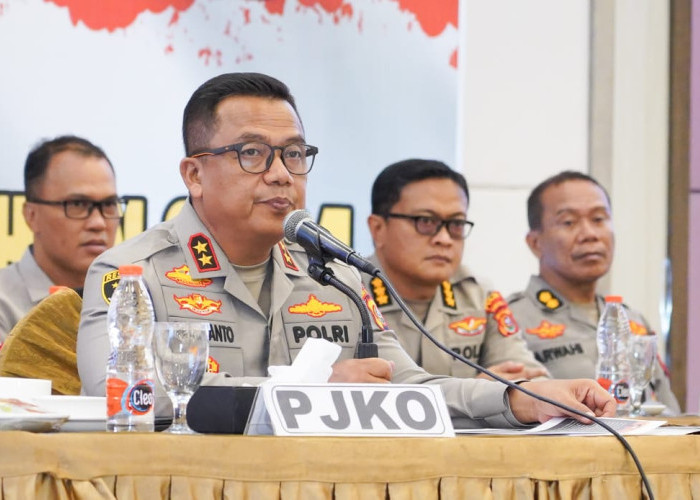 Kapolri Mutasi Kapolda Sultra Irjen Pol Dwi Irianto