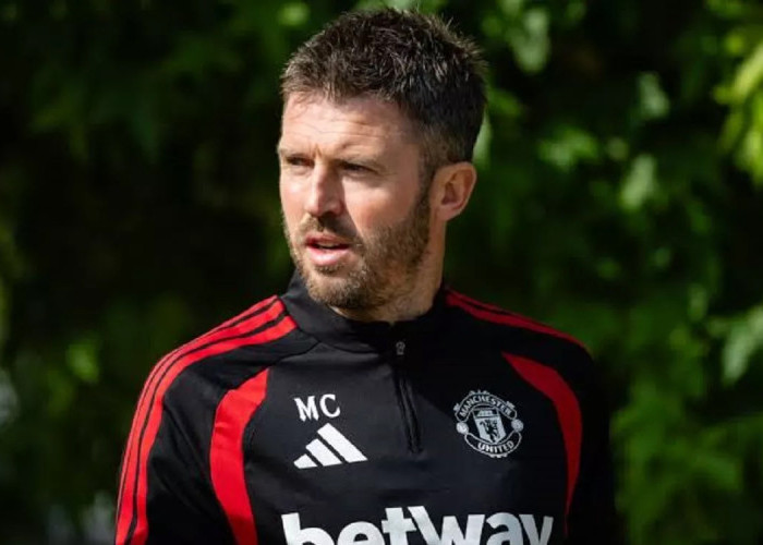 Belum Puas! Michael Carrick Incar Dua Pemain Baru Lagi Sebelum Bursa Transfer Ditutup