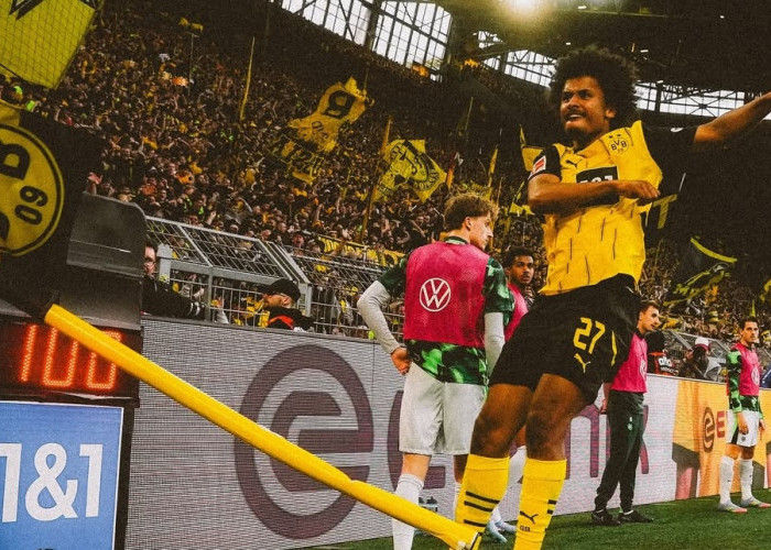 Karim Adeyemi Lebih Pilih Arsenal, Manchester United Gigit Jari?