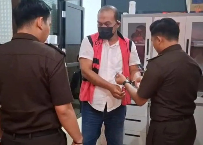 Kejari Konawe Jebloskan 2 Tersangka Korupsi Proyek Keramba Beron ke Tahanan