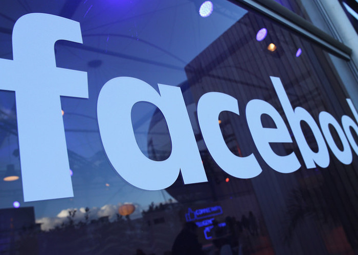  Meta Kenalkan Mode AI di Facebook, Berguna atau Malah Sebar Hoaks? 