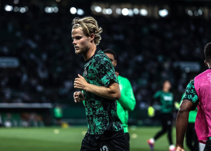 Sporting Melunak? Manchester United Berpeluang Rekrut Morten Hjulmand Lebih Murah