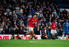 Rencana Cuci Gudang MU: Joshua Zirkzee Masuk Daftar Jual, Roma Siap Angkut?