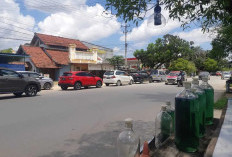 Sopir Protes, Parkir Antrean BBM di SPBU Dikenakan Tarif, Ini Penjelasan Dishub Kendari