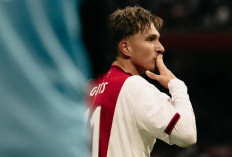 Arsenal dan Barcelona Pantau Winger Muda Ajax Mika Godts: Penerus Eden Hazard?