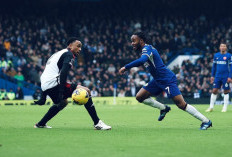 Raheem Sterling Terpinggirkan di Chelsea, Napoli Siap Tampung!